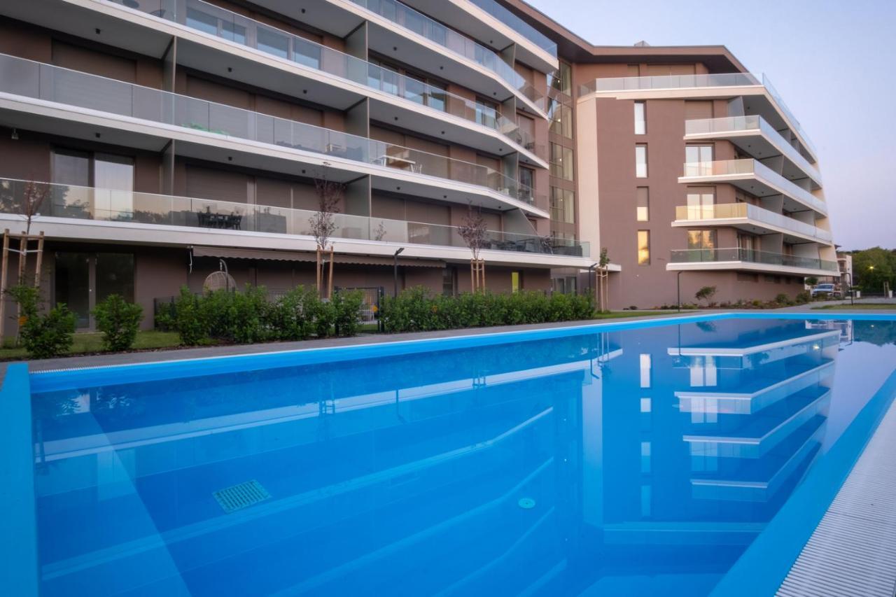 Myflat Coral Beach Apartment شيوفوك المظهر الخارجي الصورة